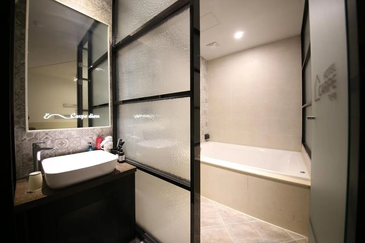 Motel Carpe Hotel Gimhae