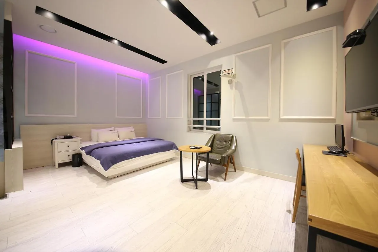 ** Motel Carpe Hotel Gimhae South Korea