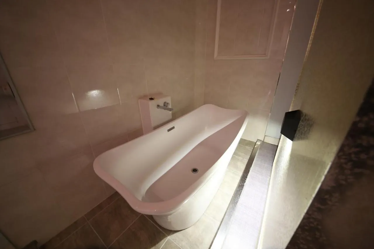 Motel Carpe Hotel Gimhae