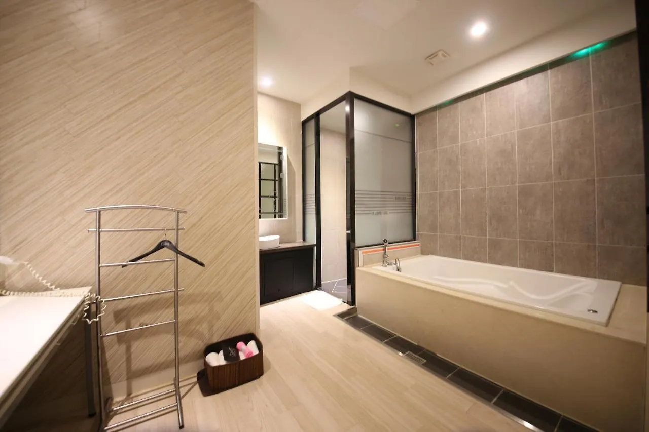 Carpe Hotel Gimhae