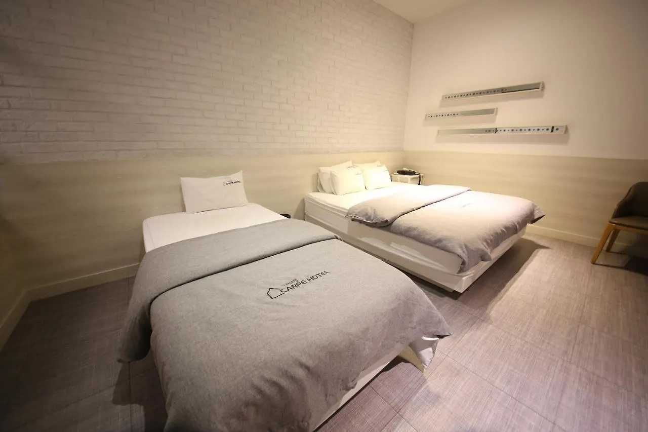 Carpe Hotel Gimhae 2*,  South Korea