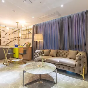3* Hotel Nomad